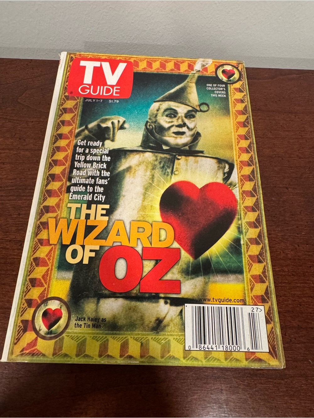 Vintage 2000 Collector's Edition TV Guide Featuring The Wizard of Oz Tin Man